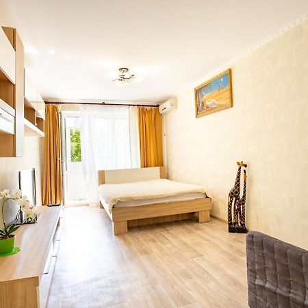 Apartment On Central Avenue-3 Slobodskaya Mykolajiv Exteriér fotografie