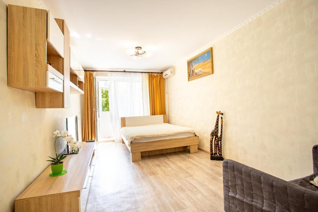 Apartment On Central Avenue-3 Slobodskaya Mykolajiv Exteriér fotografie